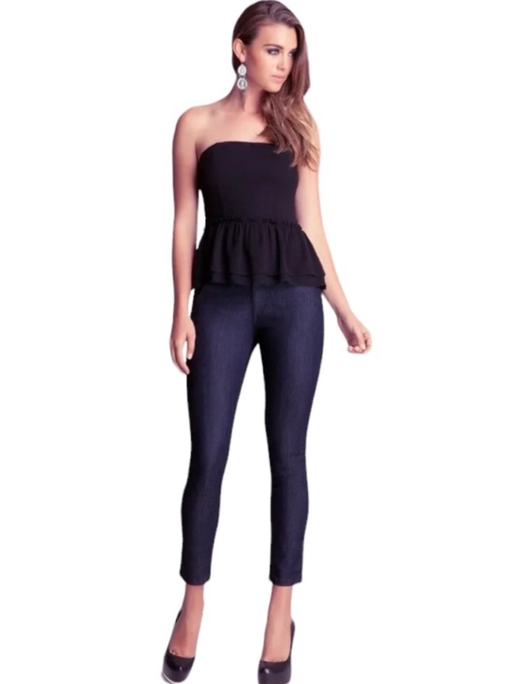 NEW Bebe Black Strapless Smocked Peplum Hem Top Size Small